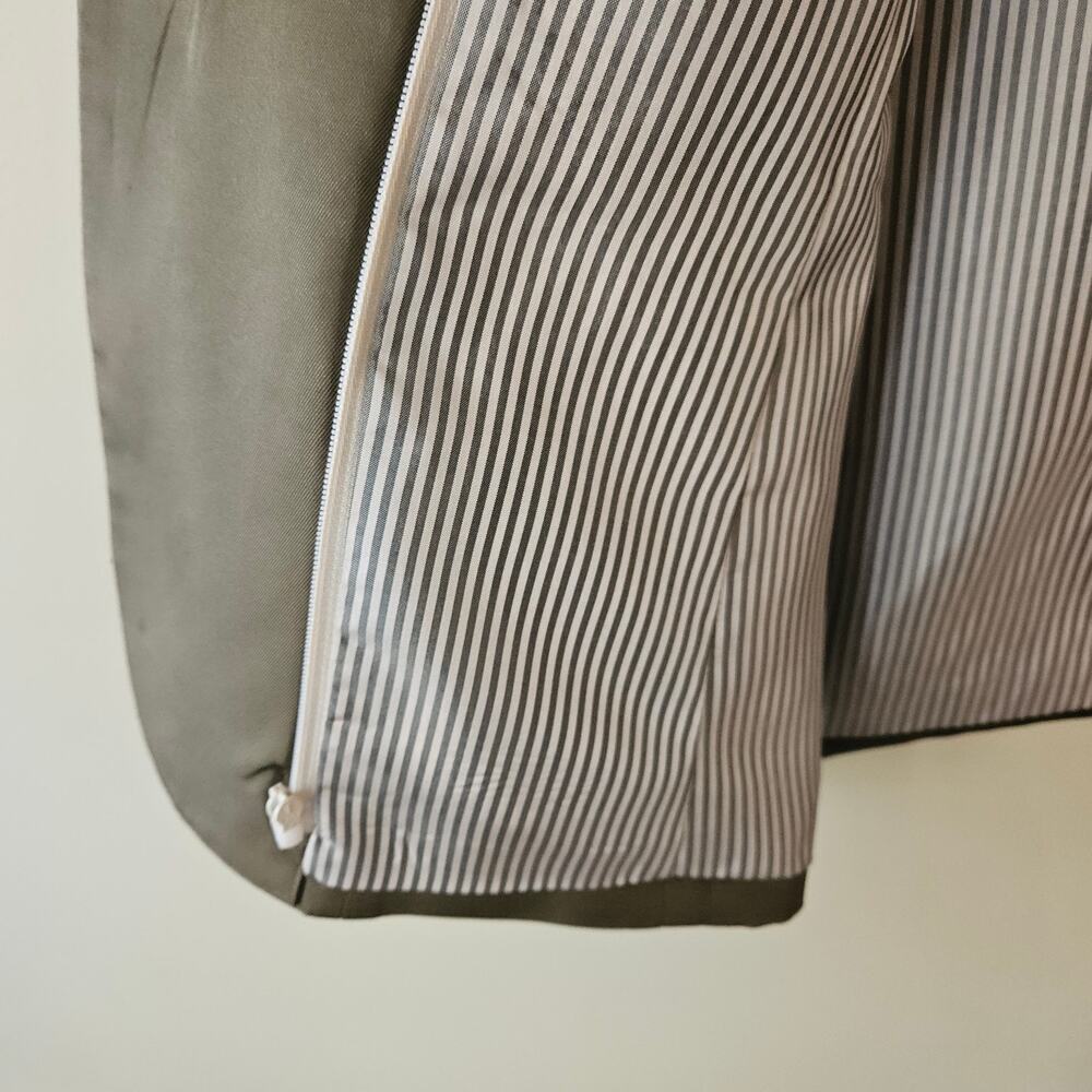 Veronica Beard Silk Single-Button Blazer, Size 1 … - image 6